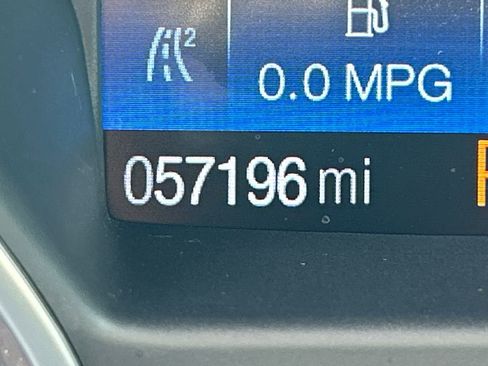 Used 2018 Ford Escape SE w/ SE Sport Appearance Package image 11