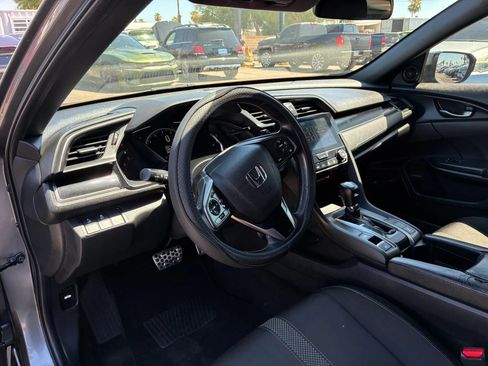 Used 2020 Honda Civic Sport image 11