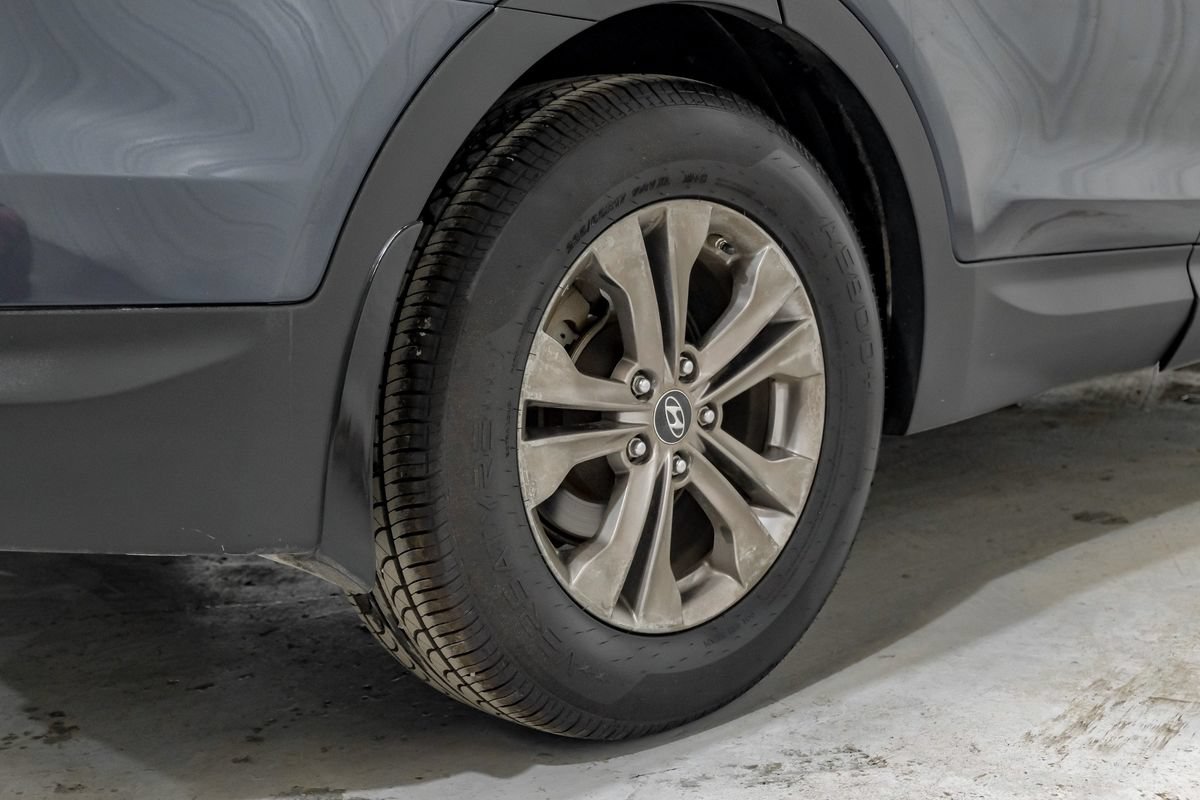 Used 2014 Hyundai Santa Fe Sport w/ Popular Equipment Package 02 FWD image 55