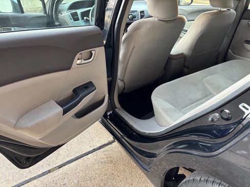 Used 2012 Honda Civic LX image 16