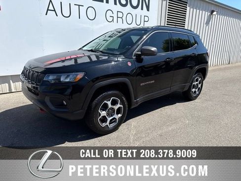 Used 2022 Jeep Compass Trailhawk AWD/4WD image 8