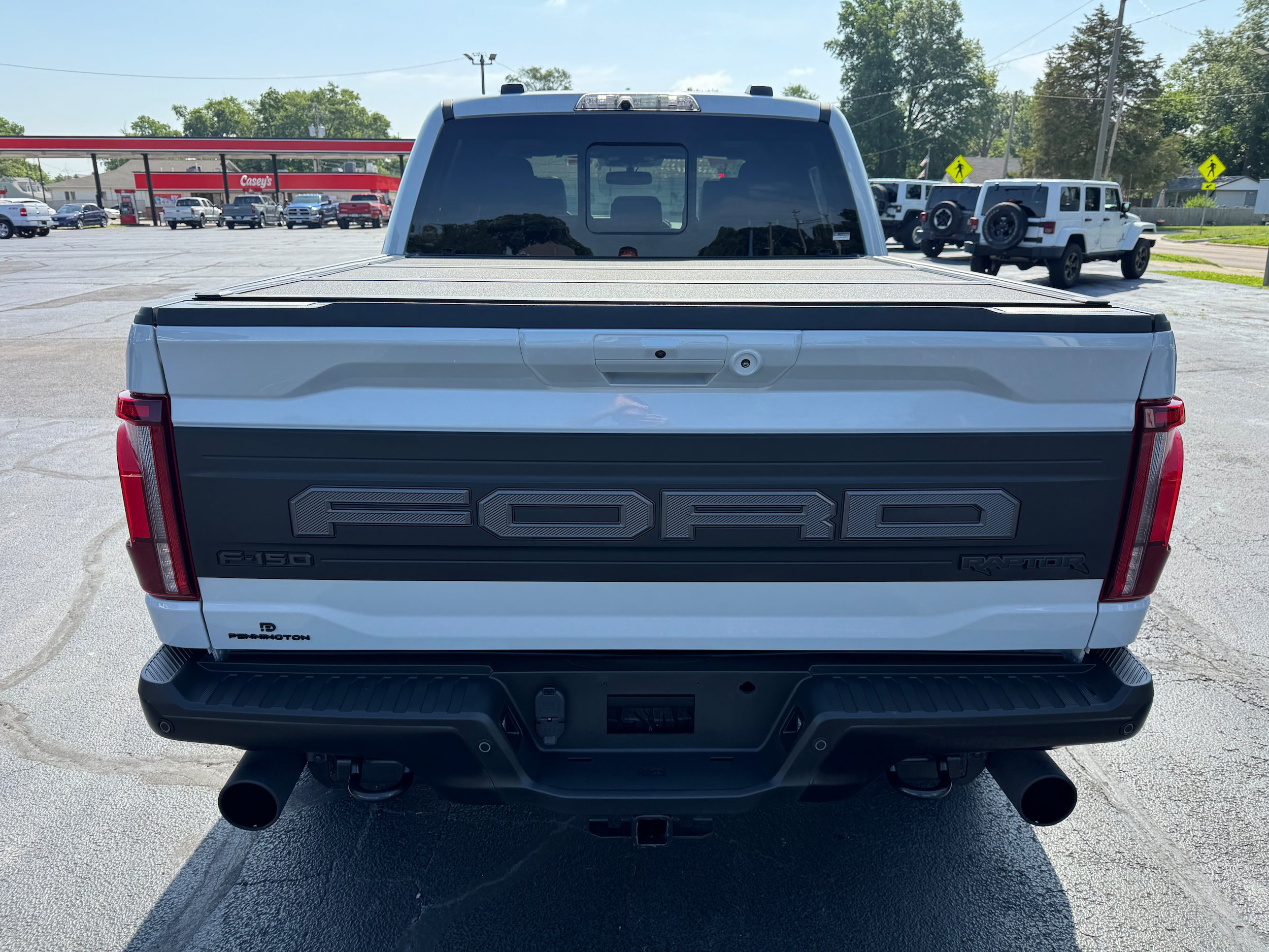 Used 2025 Ford F150 Raptor AWD/4WD image 6