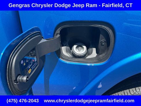 Certified 2025 RAM 1500 Big Horn AWD/4WD image 32