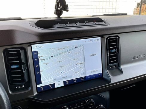 Used 2022 Ford Bronco Outer Banks w/ Sasquatch Package image 9