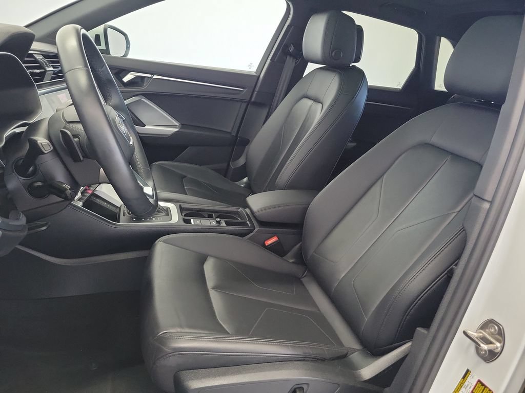 Used 2025 Audi Q3 2.0T Premium AWD/4WD image 19