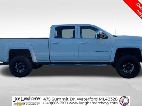 Used 2015 GMC Sierra 2500 Denali image 10