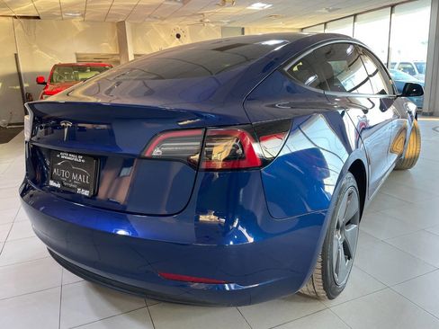 Used 2023 Tesla Model 3 Standard Range image 7