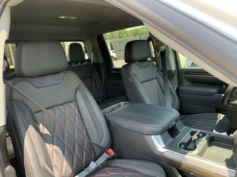 New 2025 Chevrolet Silverado 2500 LT w/ Trail Boss Package image 36