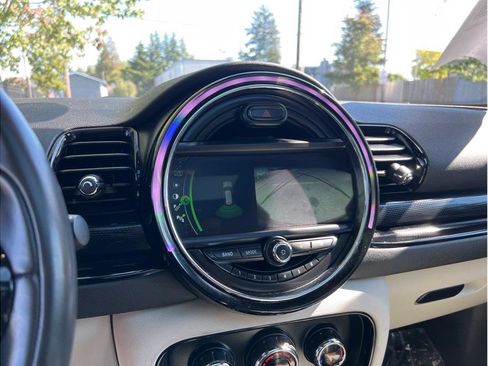 Used 2019 MINI Cooper Clubman S w/ Starlight Blue Edition image 9