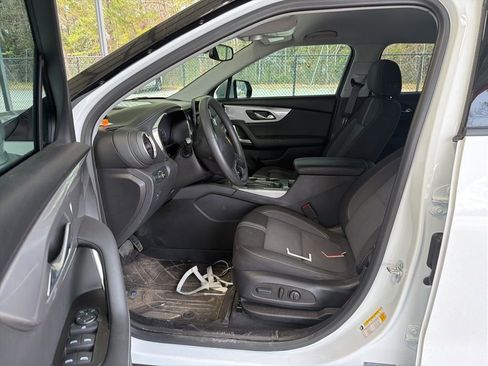 Used 2024 Chevrolet Blazer LT w/ Convenience Package image 5