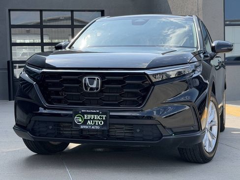 Used 2025 Honda CR-V EX-L image 3