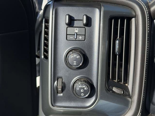 Used 2019 Chevrolet Silverado 2500 LTZ w/ Duramax Plus Package AWD/4WD image 21