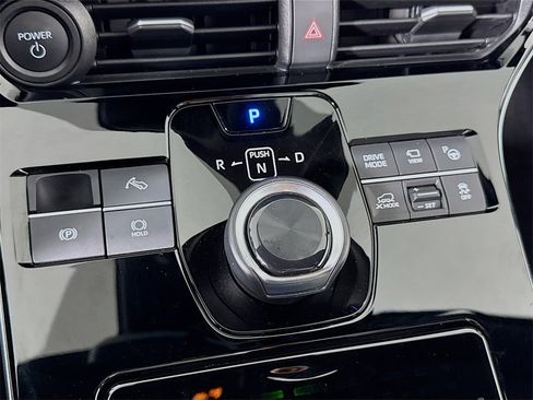 Used 2023 Subaru Solterra AWD image 17