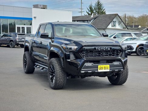 Used 2026 Toyota Tacoma SR5 AWD/4WD image 2