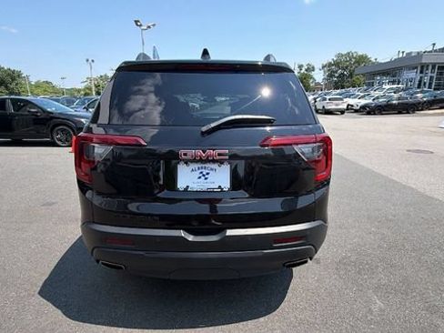 Certified 2023 GMC Acadia SLT w/ Elevation Edition AWD/4WD image 6