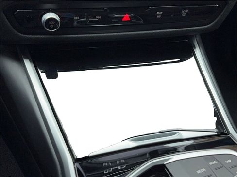 Used 2024 BMW i4 eDrive35 w/ Premium Package image 33