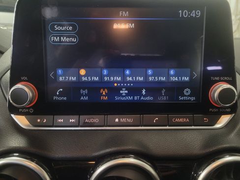 Used 2025 Nissan Sentra SV FWD image 25