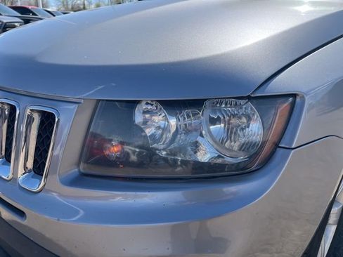 Used 2016 Jeep Compass Sport w/ Power Value Group image 9