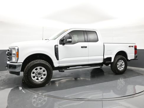 Used 2023 Ford F250 XLT w/ 360-Degree Camera Package image 4