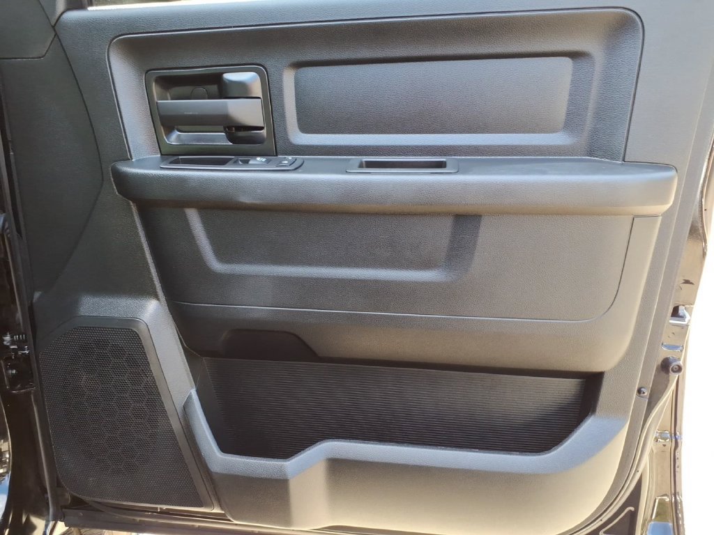 Used 2024 RAM 3500 Tradesman AWD/4WD image 10