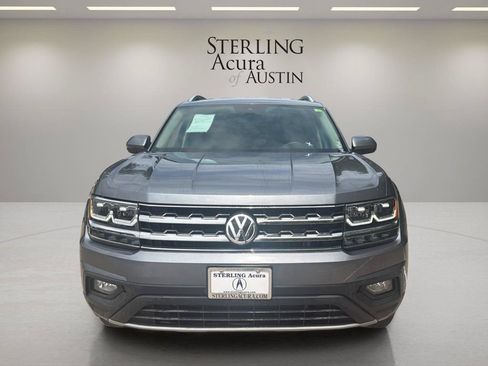 Used 2019 Volkswagen Atlas SE FWD image 2