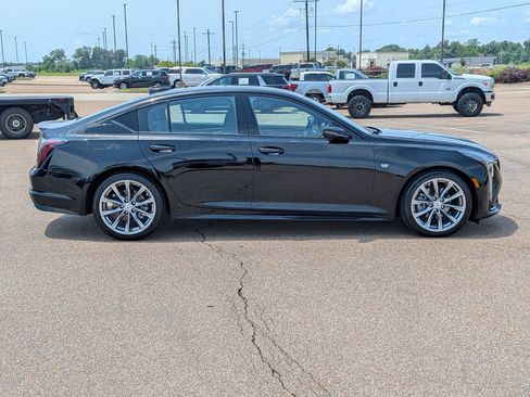 Used 2026 Cadillac CT5 Sport w/ Technology Package RWD image 6