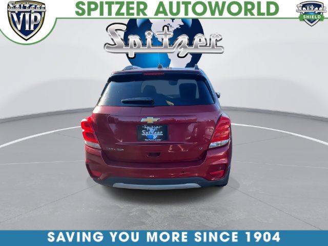 Used 2020 Chevrolet Trax LT w/ Sun & Sound Package AWD/4WD image 13
