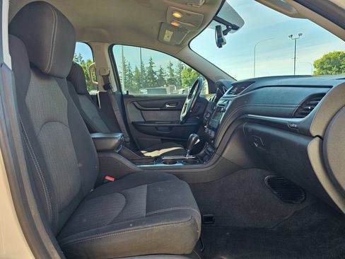 Used 2015 Chevrolet Traverse LT AWD/4WD image 10