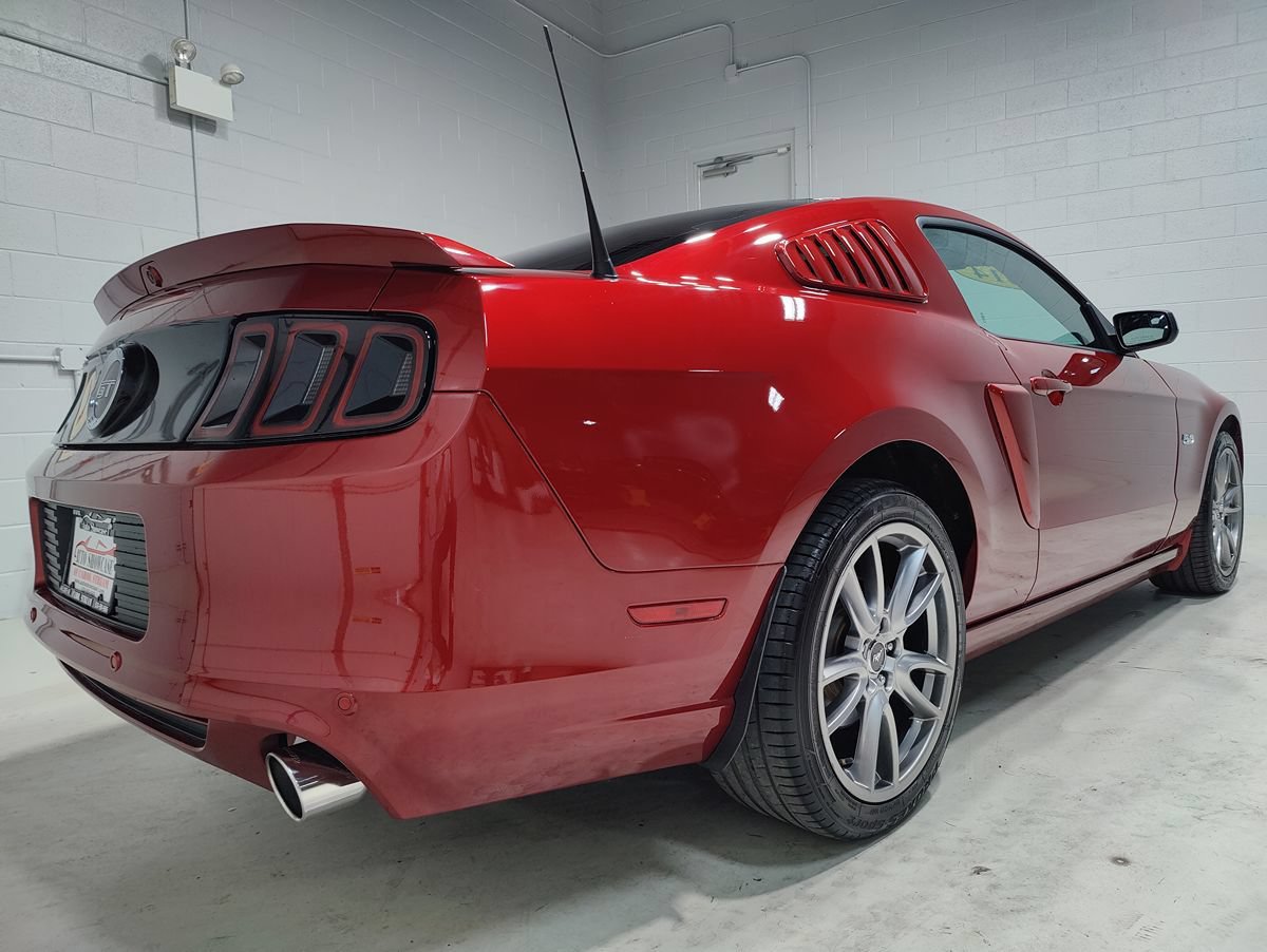 Used 2014 Ford Mustang GT w/ Electronics Package RWD image 7