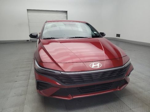 Used 2025 Hyundai Elantra Sport FWD image 14