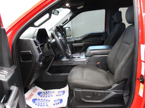 Used 2019 Ford F150 XLT w/ Equipment Group 302A Luxury image 5