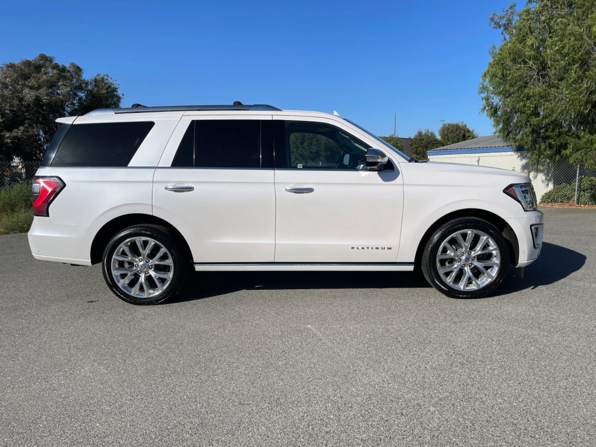 Used 2019 Ford Expedition Platinum RWD image 6