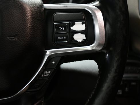 Used 2019 RAM 3500 Laramie w/ Black Appearance Package image 33