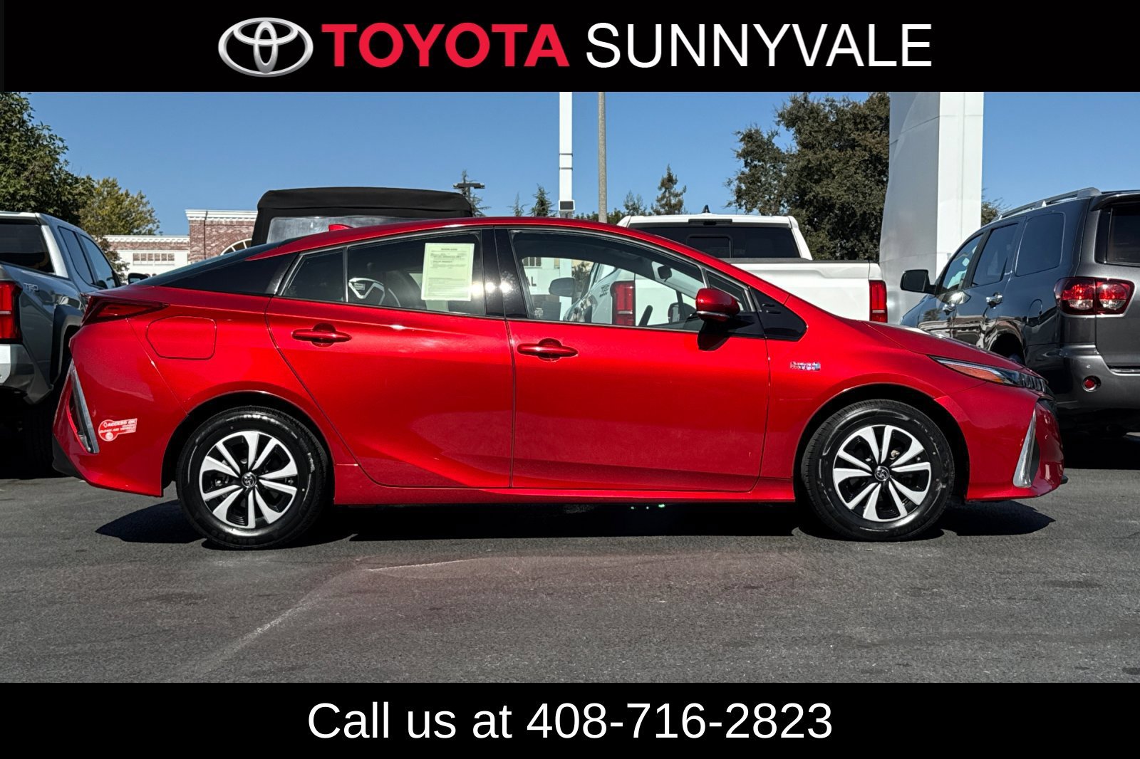 Certified 2018 Toyota Prius Prime Plus FWD image 8