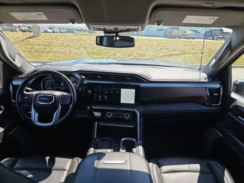 Used 2024 GMC Sierra 2500 Denali image 20