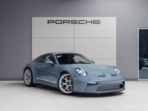 Certified 2024 Porsche 911 GT3 RS image 9