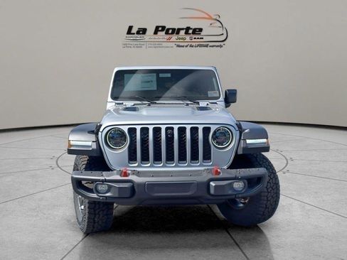 Used 2023 Jeep Gladiator Rubicon w/ LED Lighting Group image 3