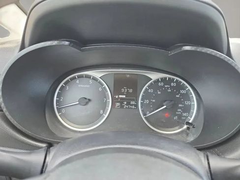 Used 2024 Nissan Versa S w/ S Plus Package FWD image 16