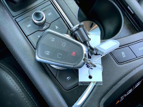 Used 2020 Cadillac XT5 Sportv image 13