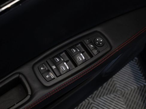 Used 2017 Maserati Quattroporte S GranLusso Q4 image 15