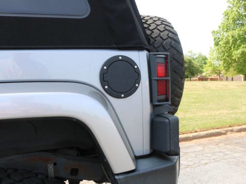 Used 2014 Jeep Wrangler Sport image 22