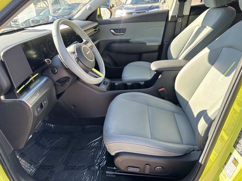 Used 2024 Hyundai Kona Limited image 15