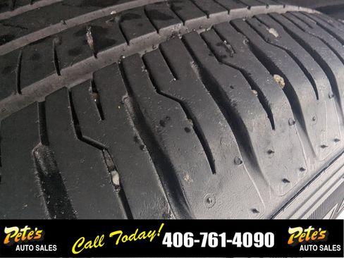 Used 2020 Toyota RAV4 LE image 9