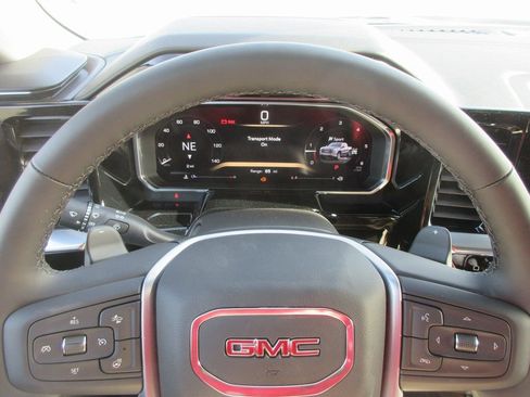 New 2026 GMC Sierra 1500 SLT w/ SLT Premium Plus Package image 18