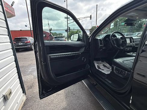 Used 2020 Ford Expedition Platinum AWD/4WD image 13