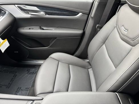 New 2025 Cadillac XT5 Premium Luxury image 29
