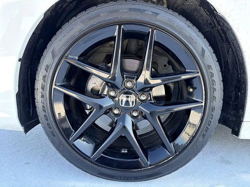 Used 2022 Honda Civic Sport image 8