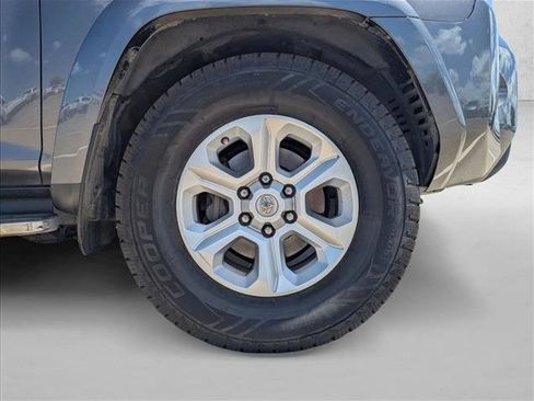 Used 2020 Toyota 4Runner SR5 Premium w/ Moonroof Package image 17