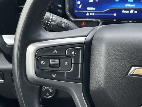 Used 2024 Chevrolet Silverado 3500 LT image 19