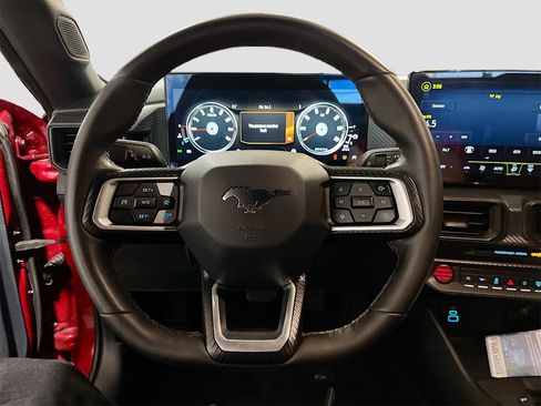 Used 2024 Ford Mustang EcoBoost image 11